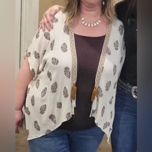 Style & Co. Cream and Brown Asymmetrical Kimono